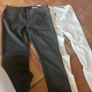 2 Aeropostale jeans